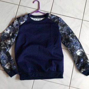 Men’s crew neck sweatahirt